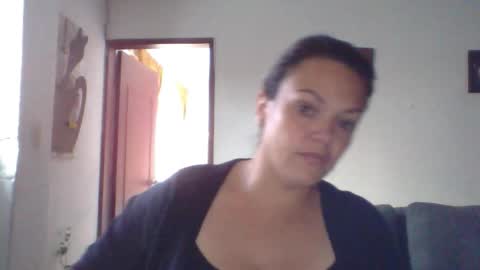 Snapshot of lau16310 chatting on February 5, 12:54 pm Laura online show from February 5, 12:54 pm