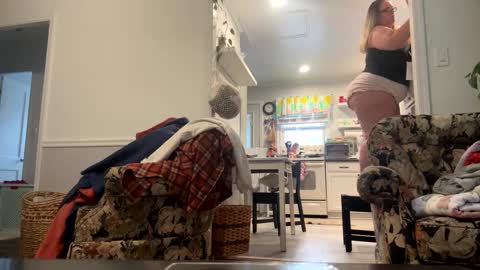 LauLauMa online show from January 23, 3:11 pm