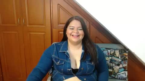 LAURA online show from May 7, 6:35 pm