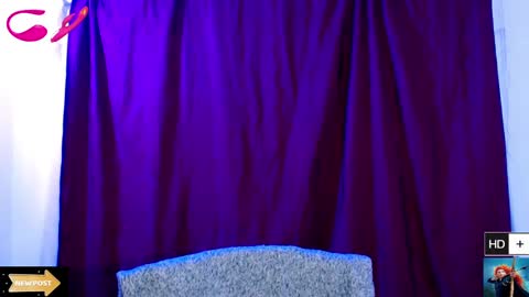 Snapshot of laura_fountain_ chatting on February 7, 2:26 pm weedcam Curly Laura OF online show from February 7, 2:26 pm