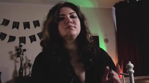 Miss Laura online show from February 16, 9:27 am