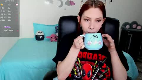 Kate  online show from April 12, 1:49 pm