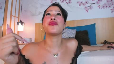 Snapshot of laura_torress chatting on July 11, 3:09 am Laura online show from July 11, 3:09 am