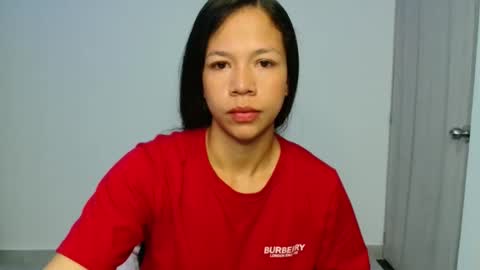 lauracb          online show from January 16, 10:08 am