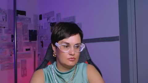 lauradavidsons online show from September 13, 9:53 am