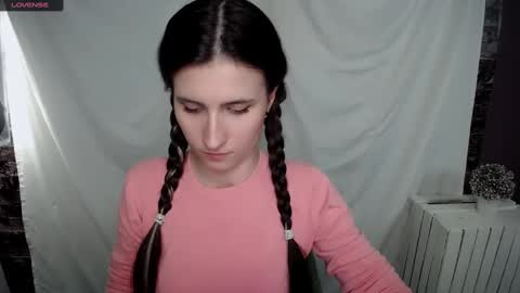 Snapshot of lauradre_ chatting on January 21, 12:18 pm Laura online show from January 21, 12:18 pm