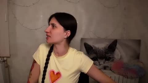 Laura online show from May 21, 8:10 am