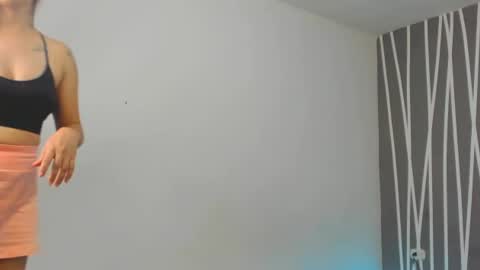 Snapshot of laurag_27 chatting on July 7, 8:57 pm laura online show from July 7, 8:57 pm
