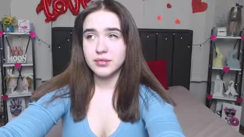Snapshot of laurahlot chatting on February 27, 4:09 am LauraHlot online show from February 27, 4:09 am