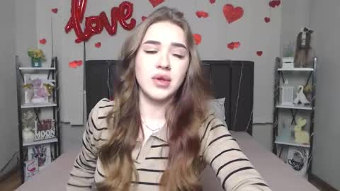 LauraHlot online show from March 3, 6:19 am