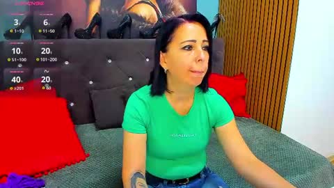 Laura online show from July 17, 3:35 am