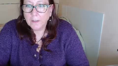 laureanne online show from January 28, 10:34 am