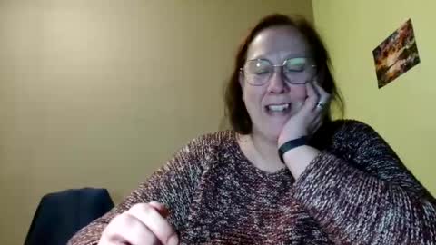 laureanne online show from February 9, 8:13 pm