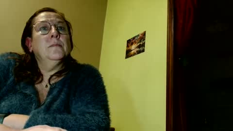 laureanne online show from February 23, 8:55 pm