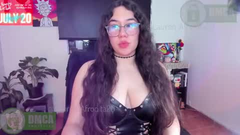 Snapshot of lauren_afrodita chatting on July 13, 7:33 am Im Lauren independent model online show from July 13, 7:33 am