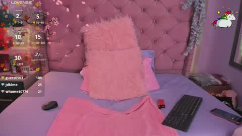 Lauren evans9 online show from March 9, 7:45 am