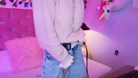 Lauren evans9 online show from March 14, 4:51 am