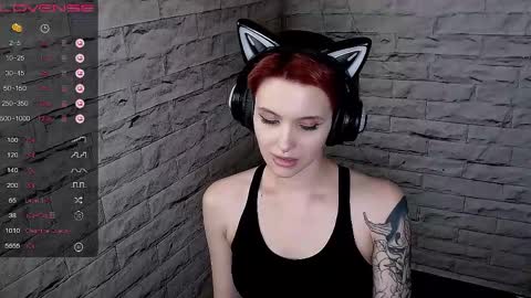Snapshot of lauren_raquel chatting on May 15, 7:10 pm Eva online show from May 15, 7:10 pm
