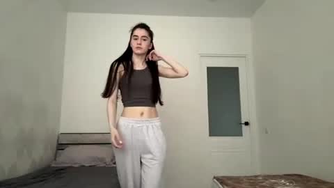 laurenadupuy online show from June 27, 1:17 pm