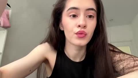 laurenadupuy online show from July 5, 1:07 pm