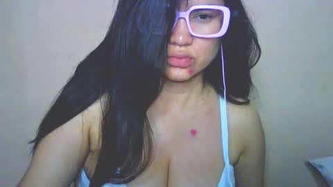 onlyfan laureng7 - 7 laureng2 online show from February 7, 9:57 am