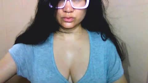 onlyfan laureng7 - 7 laureng2 online show from April 12, 11:59 am
