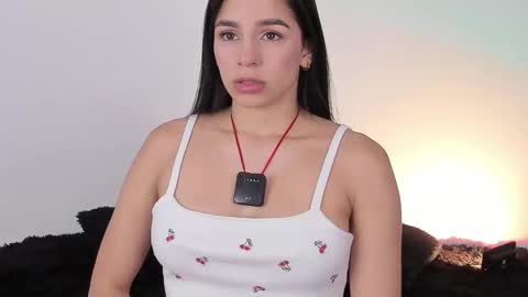Snapshot of laurensmith9 chatting on September 11, 12:05 pm laurensmith9 online show from September 11, 12:05 pm