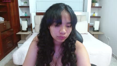 Snapshot of laurent1_ chatting on January 13, 3:01 am laurent online show from January 13, 3:01 am
