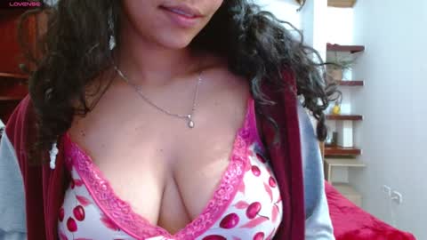 Snapshot of laurent1_ chatting on January 22, 6:31 am laurent online show from January 22, 6:31 am