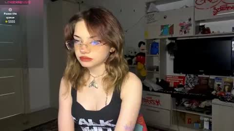 Eva online show from July 18, 5:06 pm