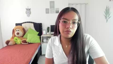 Snapshot of lauu7 chatting on July 6, 1:30 pm lauu7 online show from July 6, 1:30 pm