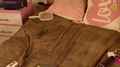 luu online show from March 30, 11:50 pm