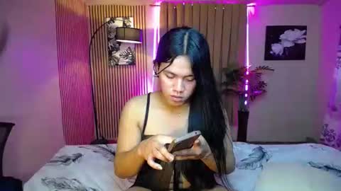 LUXX online show from October 17, 7:33 am