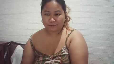 lavalyn214 online show from March 1, 8:33 pm