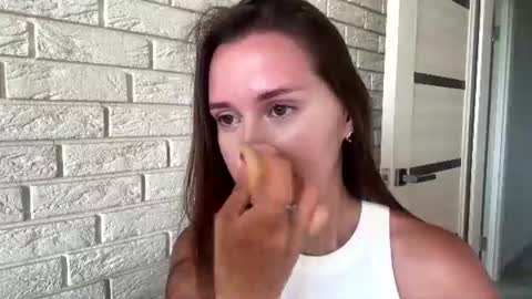 Luisa online show from July 26, 7:48 am