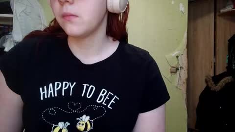 Snapshot of lavonesorge chatting on February 25, 6:34 am Adeline online show from February 25, 6:34 am