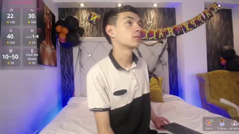 Snapshot of lawford_mike chatting on November 4, 1:54 pm Mike online show from November 4, 1:54 pm