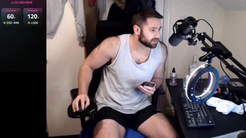 Snapshot of lawyerstud chatting on November 9, 7:34 pm lawyerstud online show from November 9, 7:34 pm