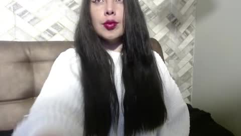 Snapshot of laya_seduce chatting on January 10, 11:45 am Laya seduce online show from January 10, 11:45 am