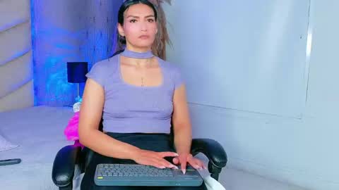 laya online show from December 14, 3:12 am