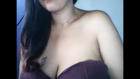Snapshot of layanah12 chatting on March 22, 4:49 am layanah12 online show from March 22, 4:49 am
