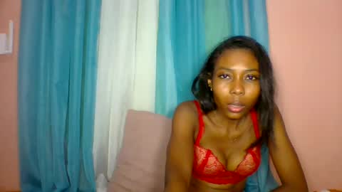 layannek online show from July 13, 6:33 pm