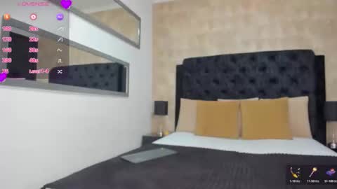 Layla Mackenzie  online show from February 21, 4:46 am