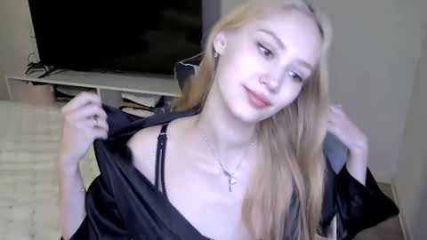 LaylaPretty001 online show from May 26, 4:41 am