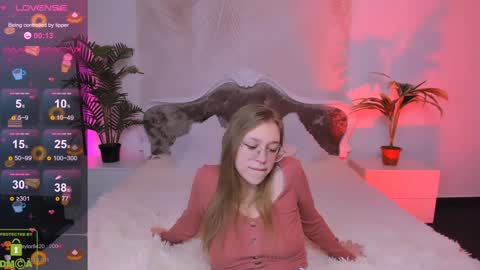 Snapshot of layriantavee chatting on January 25, 10:08 am layriantavee online show from January 25, 10:08 am