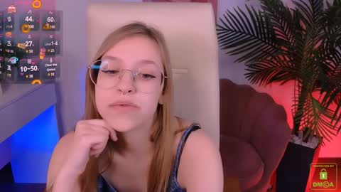 Snapshot of layriantavee chatting on January 27, 7:03 am layriantavee online show from January 27, 7:03 am