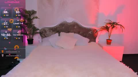 Snapshot of layriantavee chatting on February 8, 10:07 am layriantavee online show from February 8, 10:07 am