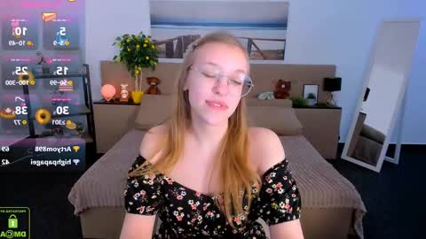 Snapshot of layriantavee chatting on February 13, 10:34 am layriantavee online show from February 13, 10:34 am