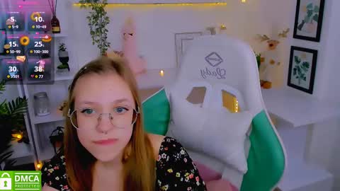 Snapshot of layriantavee chatting on February 26, 10:04 am layriantavee online show from February 26, 10:04 am