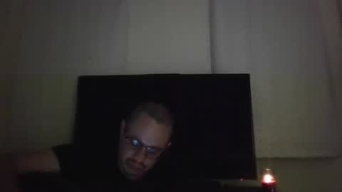 Snapshot of lazy_bad_boy chatting on January 18, 12:14 am lazy_bad_boy online show from January 18, 12:14 am